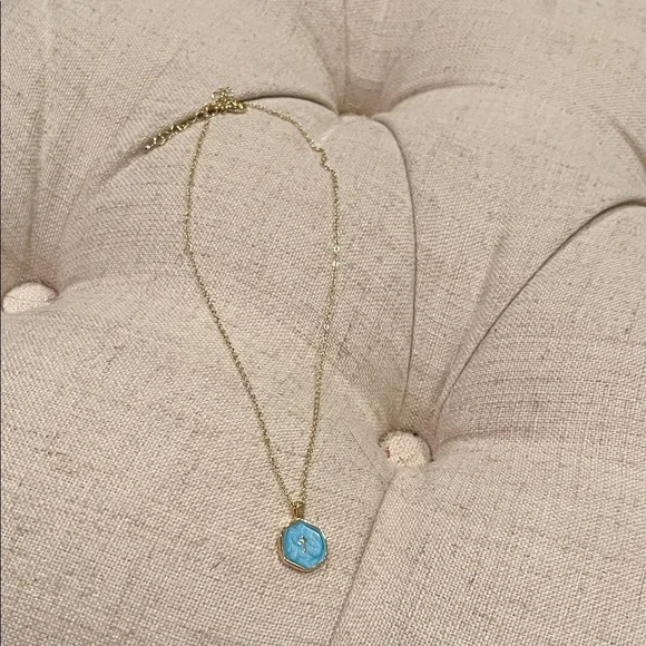 Fashion Gold and stunning Blue Cross Pendant Necklace NWOT - Picture 7 of 8